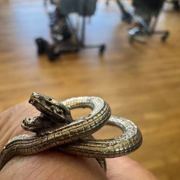 Studio-Made White Brass Double Serpent Ring – Size 8 - Picture 4 of 8